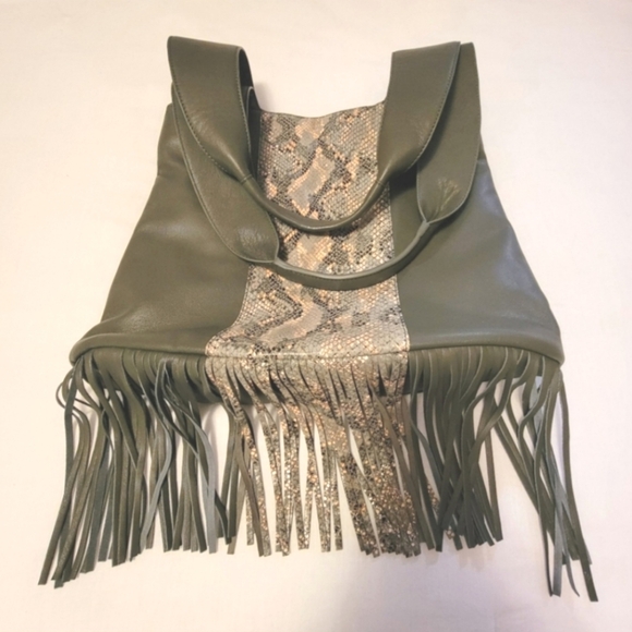 🎉HOST PICK Leather hobo Fringe Bag By Anthropologie - Picture 6 of 9